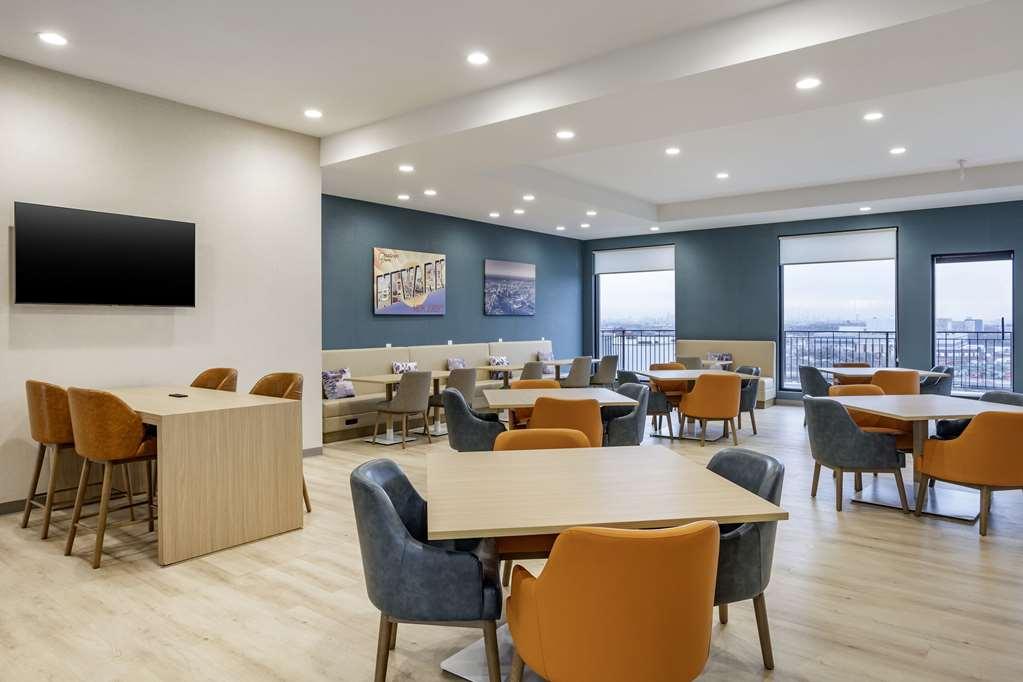 Comfort Inn & Suites Newark Liberty International Airport Restaurant foto