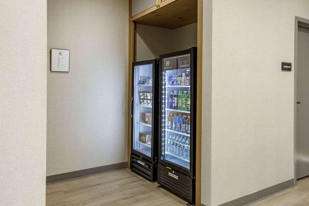Comfort Inn & Suites Newark Liberty International Airport Einrichtungen foto