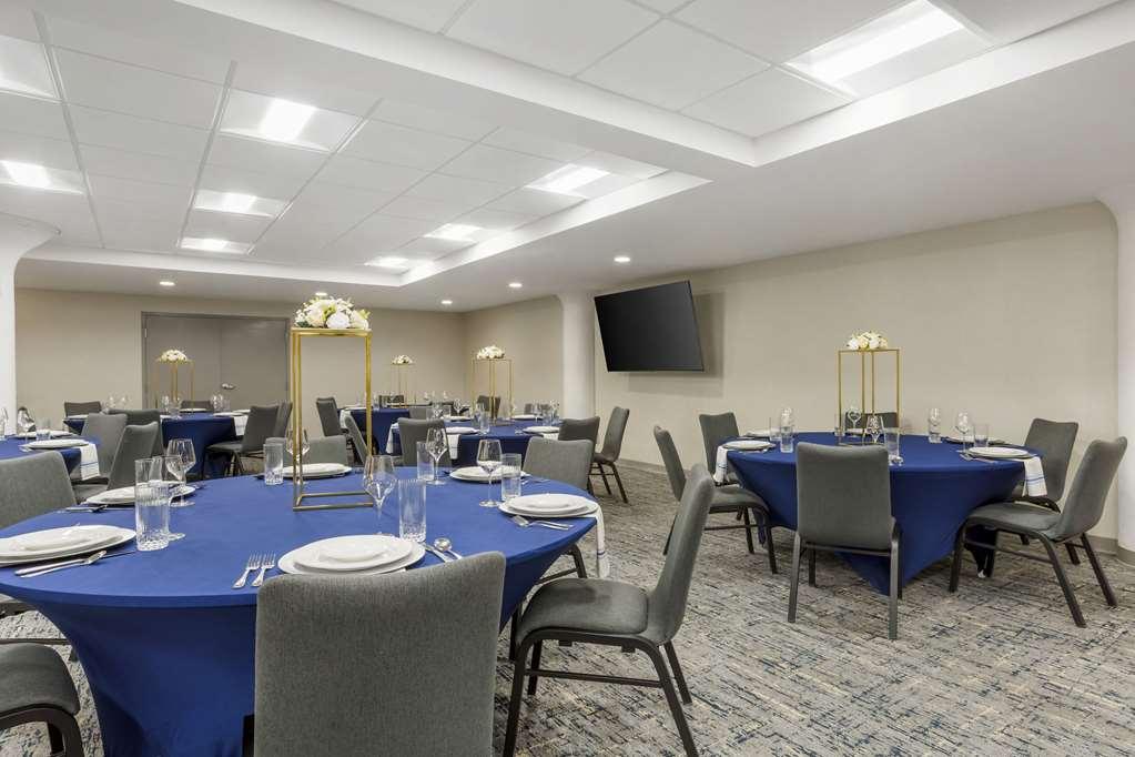 Comfort Inn & Suites Newark Liberty International Airport Einrichtungen foto
